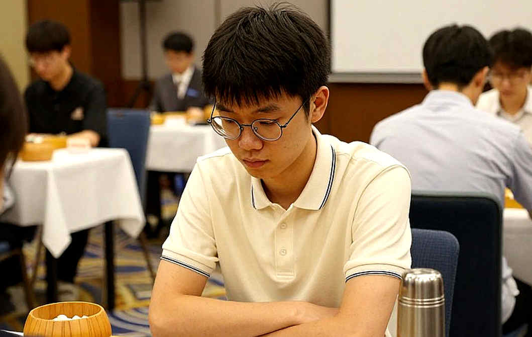 সামারকান্ডের হেডলাইন, প্রাগের বোর্ড: ChessBase Magazine #২২৫ এবং একটি মেটাডেটা ভুলের পাঠ